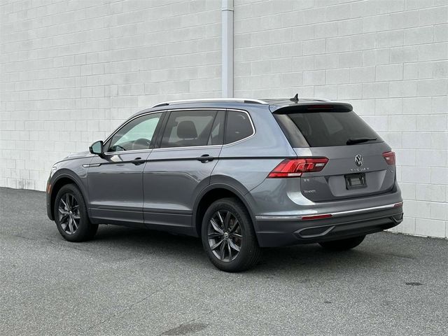 2022 Volkswagen Tiguan SE