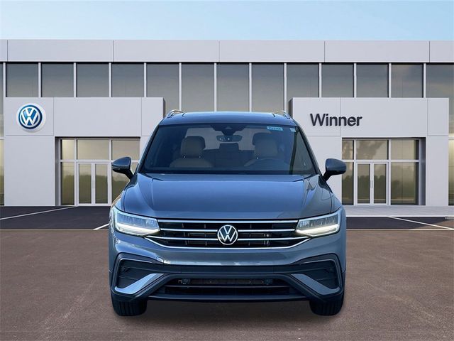 2022 Volkswagen Tiguan SE