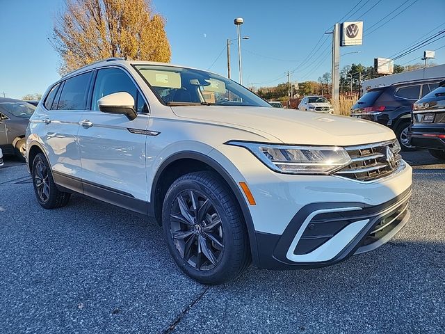 2022 Volkswagen Tiguan SE