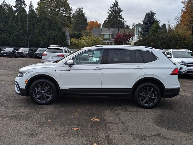 2022 Volkswagen Tiguan SE