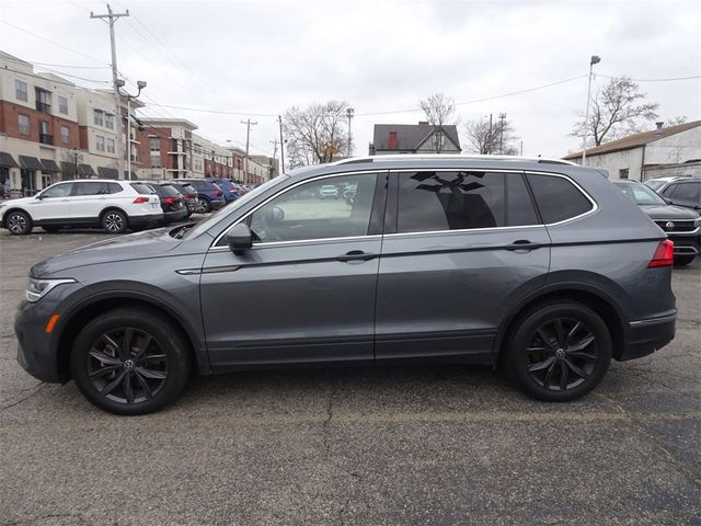 2022 Volkswagen Tiguan SE