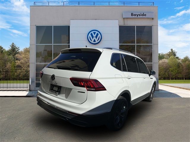 2022 Volkswagen Tiguan SE