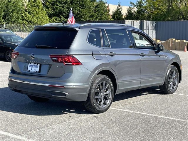 2022 Volkswagen Tiguan SE