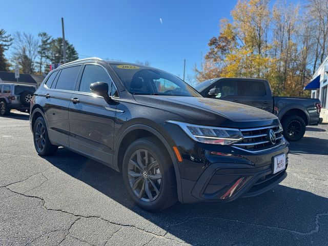 2022 Volkswagen Tiguan SE