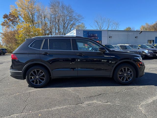 2022 Volkswagen Tiguan SE