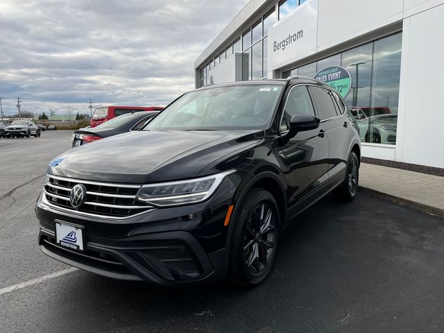 2022 Volkswagen Tiguan SE