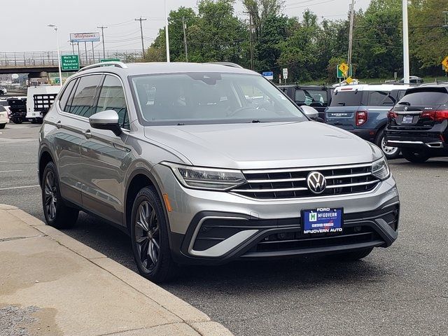 2022 Volkswagen Tiguan SE