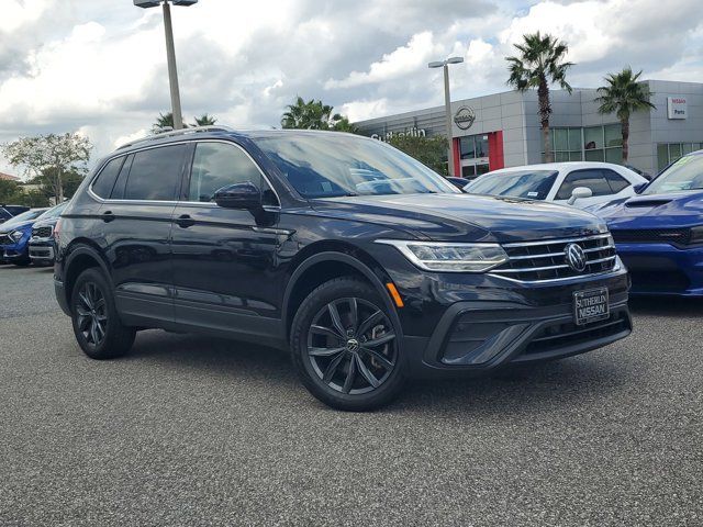 2022 Volkswagen Tiguan SE