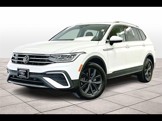 2022 Volkswagen Tiguan SE