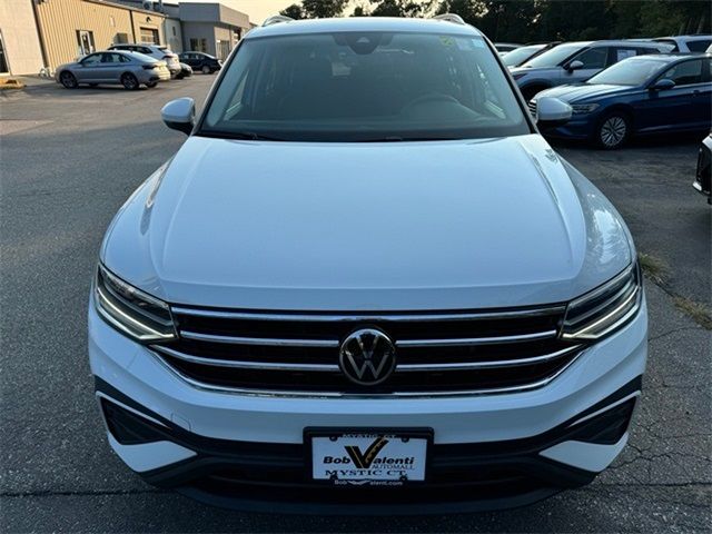 2022 Volkswagen Tiguan SE