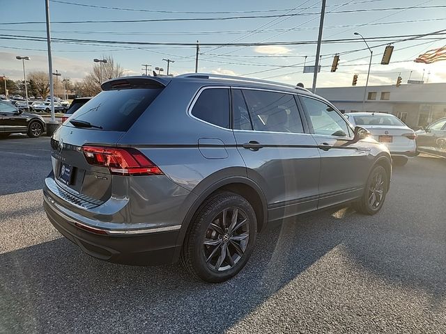 2022 Volkswagen Tiguan SE