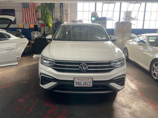 2022 Volkswagen Tiguan SE