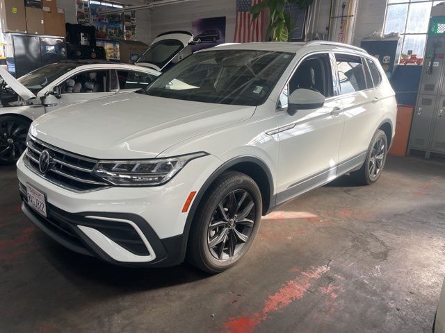 2022 Volkswagen Tiguan SE