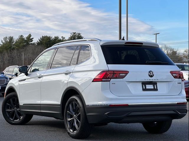 2022 Volkswagen Tiguan SE