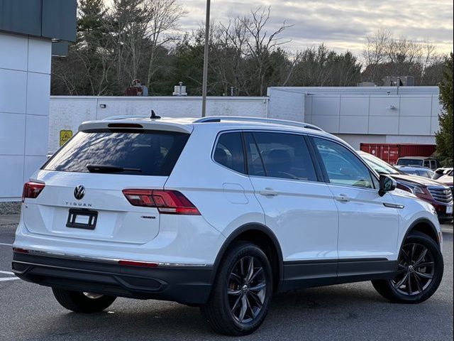 2022 Volkswagen Tiguan SE