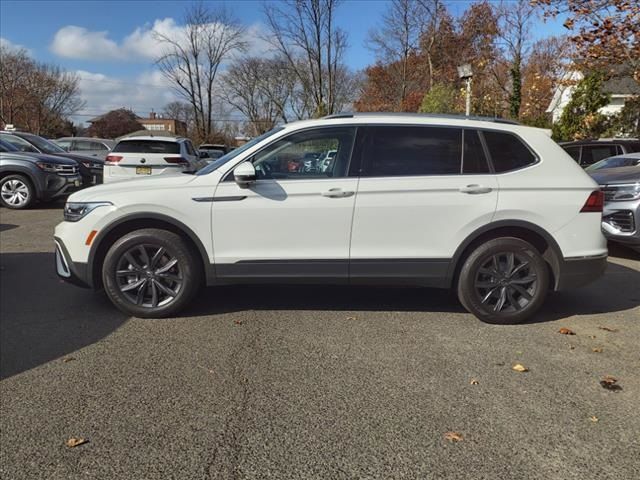 2022 Volkswagen Tiguan SE