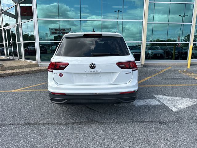 2022 Volkswagen Tiguan SE
