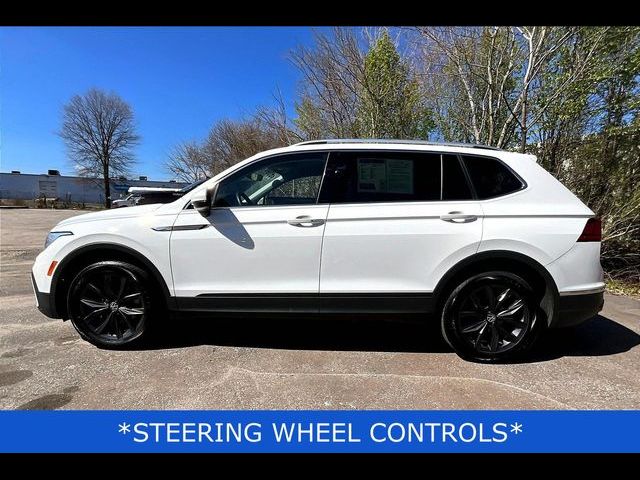 2022 Volkswagen Tiguan SE