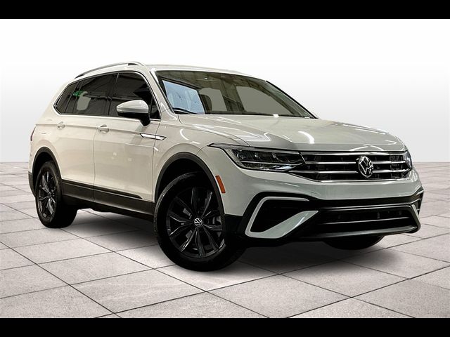 2022 Volkswagen Tiguan SE