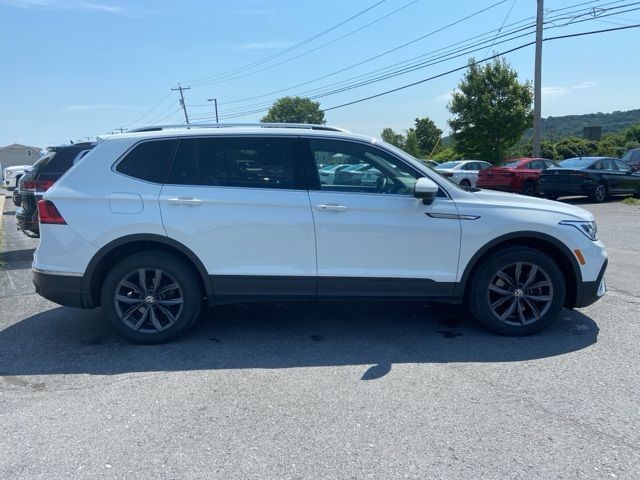 2022 Volkswagen Tiguan SE