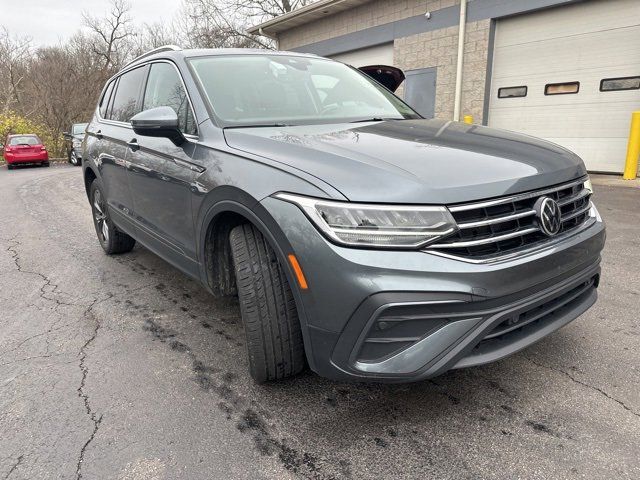 2022 Volkswagen Tiguan SE