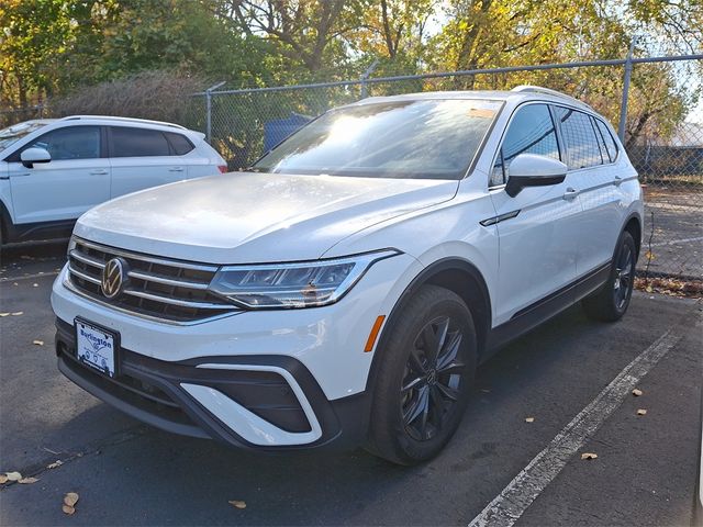 2022 Volkswagen Tiguan SE