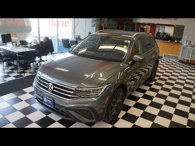 2022 Volkswagen Tiguan SE