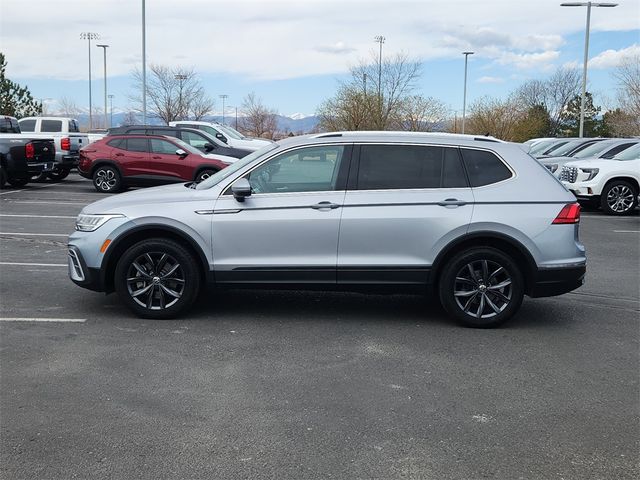 2022 Volkswagen Tiguan SE