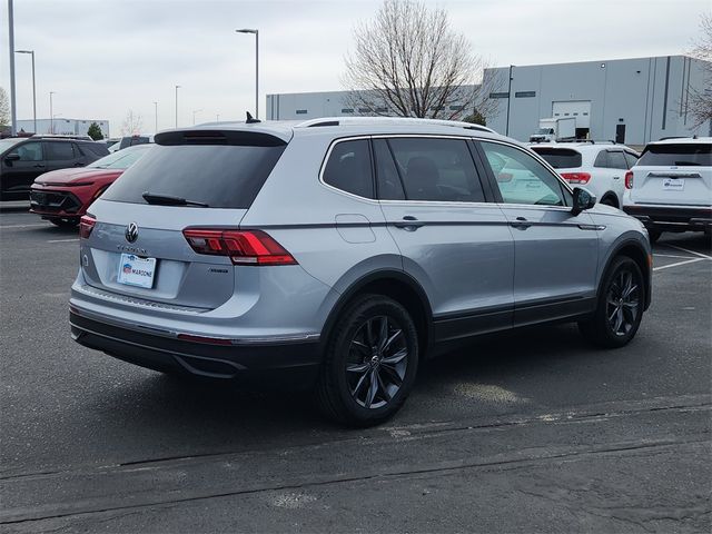 2022 Volkswagen Tiguan SE