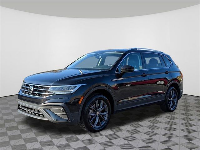 2022 Volkswagen Tiguan SE