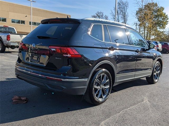 2022 Volkswagen Tiguan SE