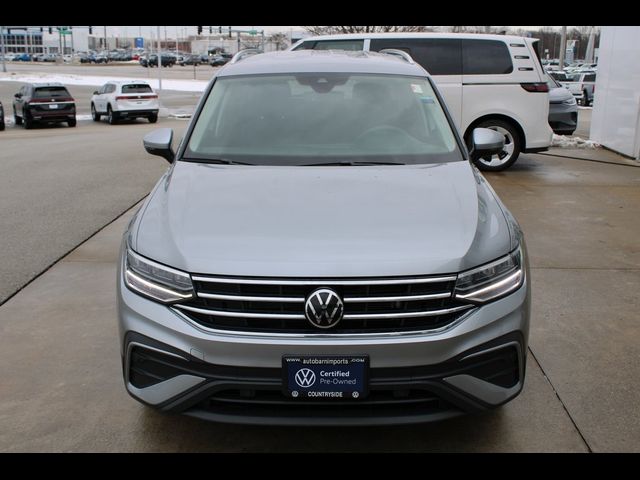 2022 Volkswagen Tiguan SE