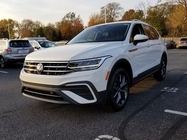 2022 Volkswagen Tiguan SE