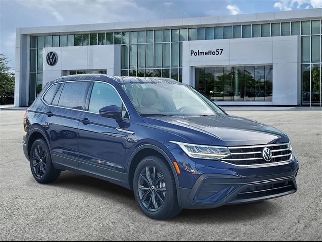 2022 Volkswagen Tiguan SE