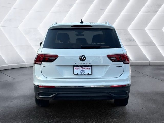 2022 Volkswagen Tiguan SE