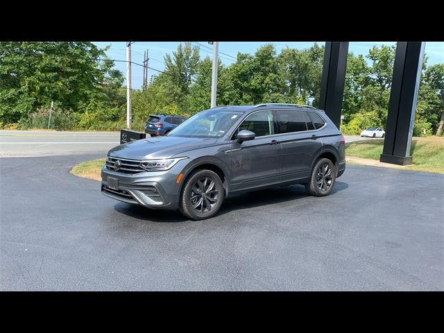 2022 Volkswagen Tiguan SE