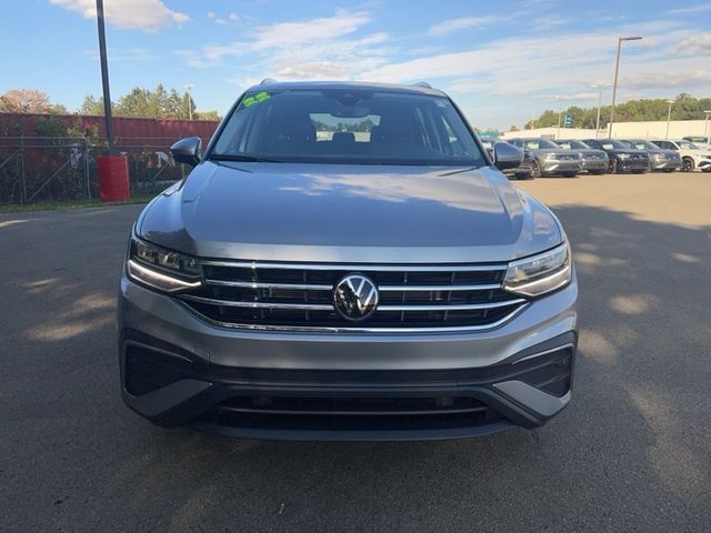 2022 Volkswagen Tiguan SE