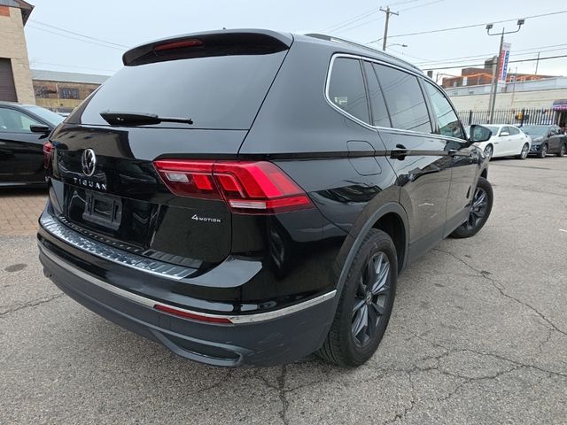 2022 Volkswagen Tiguan SE