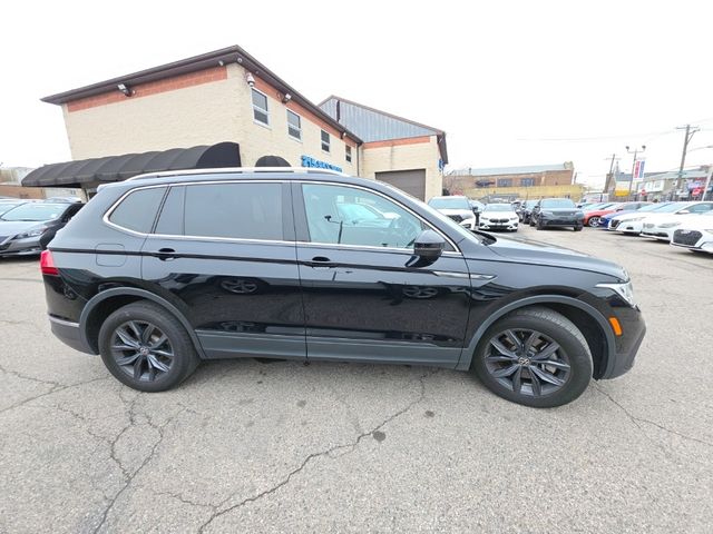 2022 Volkswagen Tiguan SE