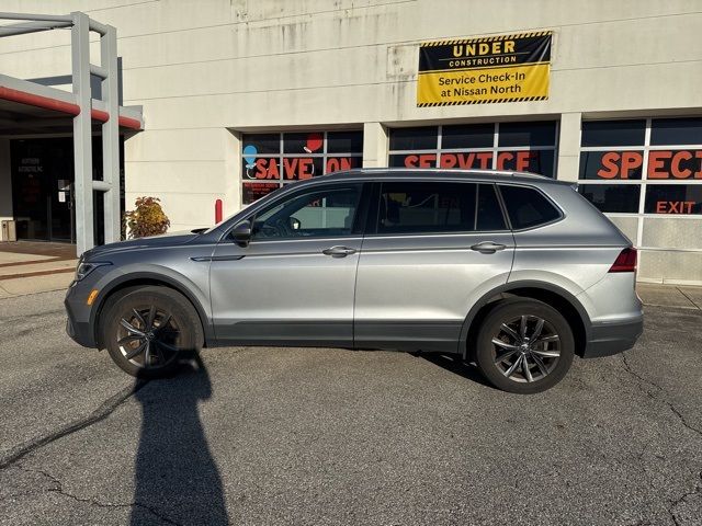 2022 Volkswagen Tiguan SE