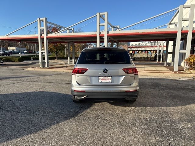 2022 Volkswagen Tiguan SE