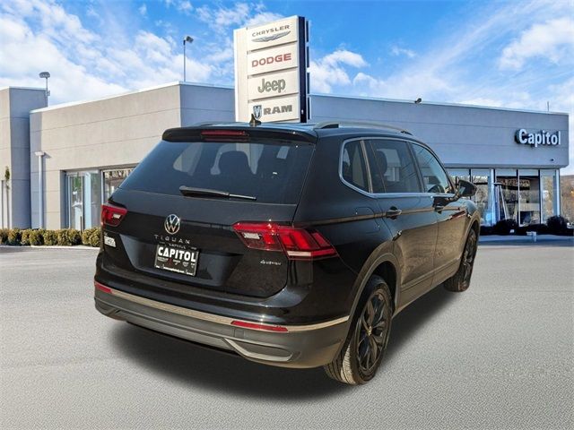 2022 Volkswagen Tiguan SE