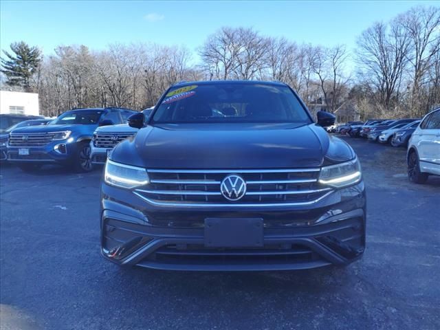 2022 Volkswagen Tiguan SE