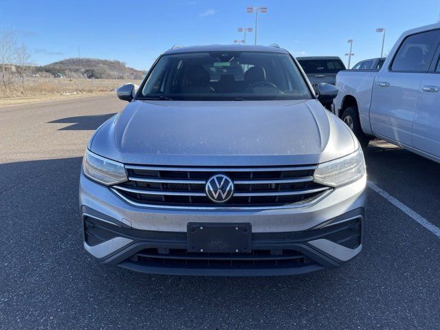 2022 Volkswagen Tiguan SE