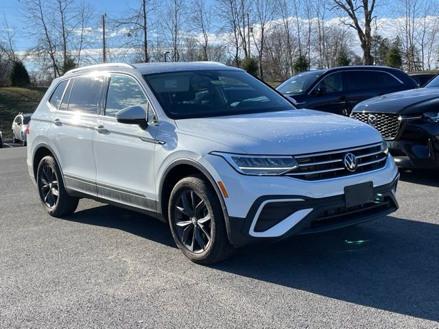 2022 Volkswagen Tiguan SE