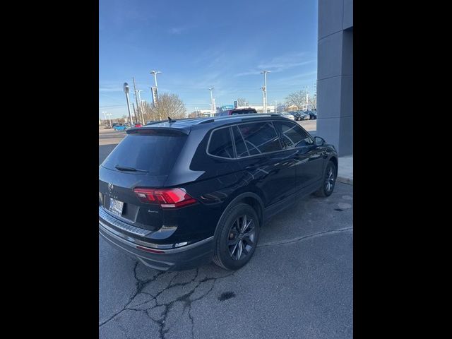 2022 Volkswagen Tiguan SE