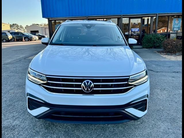 2022 Volkswagen Tiguan SE