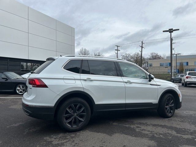 2022 Volkswagen Tiguan SE