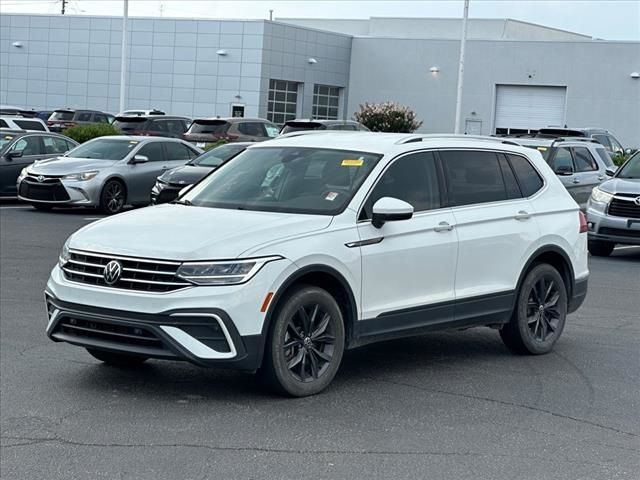 2022 Volkswagen Tiguan SE