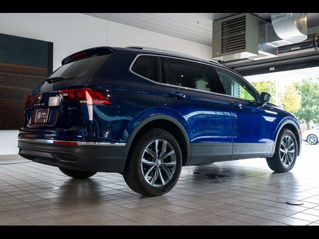 2022 Volkswagen Tiguan SE
